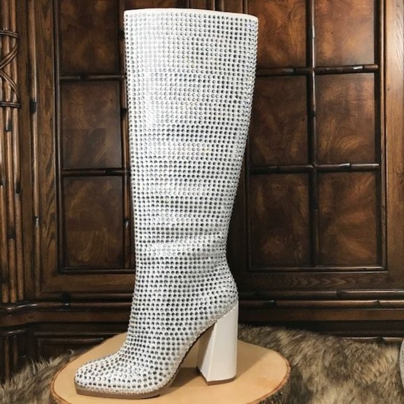 Jessica Simpson Lovelly Embellished Boot White - Picture 6 of 16